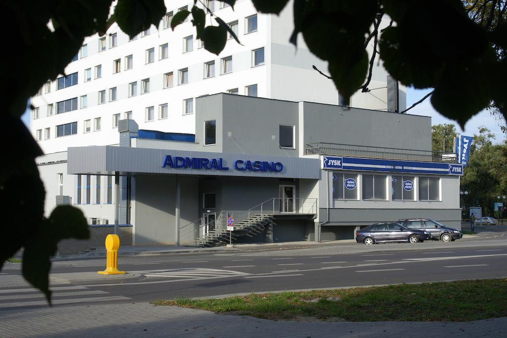 Hotel Kamena Chełm Exterior foto